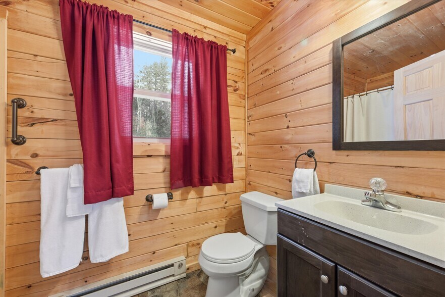 More Photos Of 581 US Route 9, Schroon Lake Restaurant For Sale