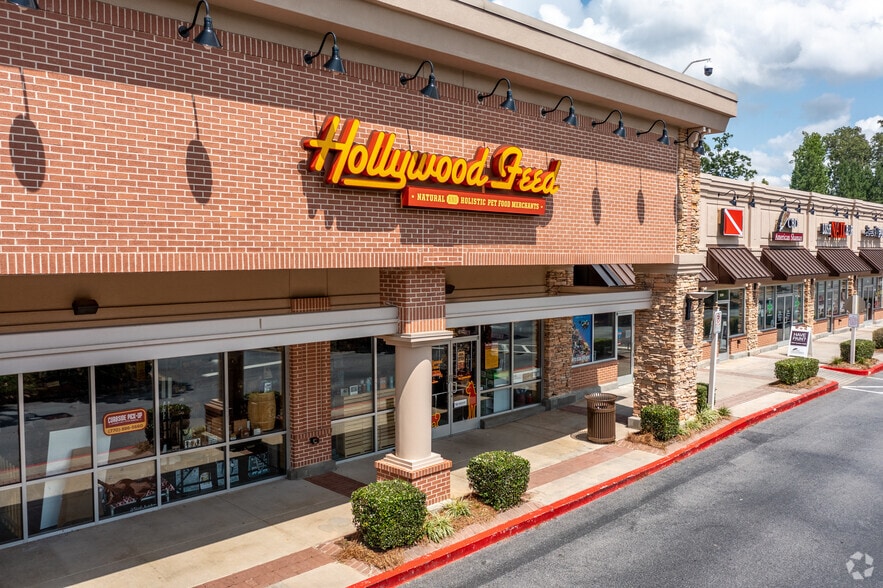 More Photos Of 5180-5238 Mcginnis Ferry Rd, Alpharetta Unknown For Lease