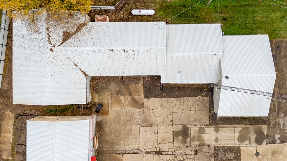 More Photos Of 1099 US Highway 22, Circleville Warehouse For Lease