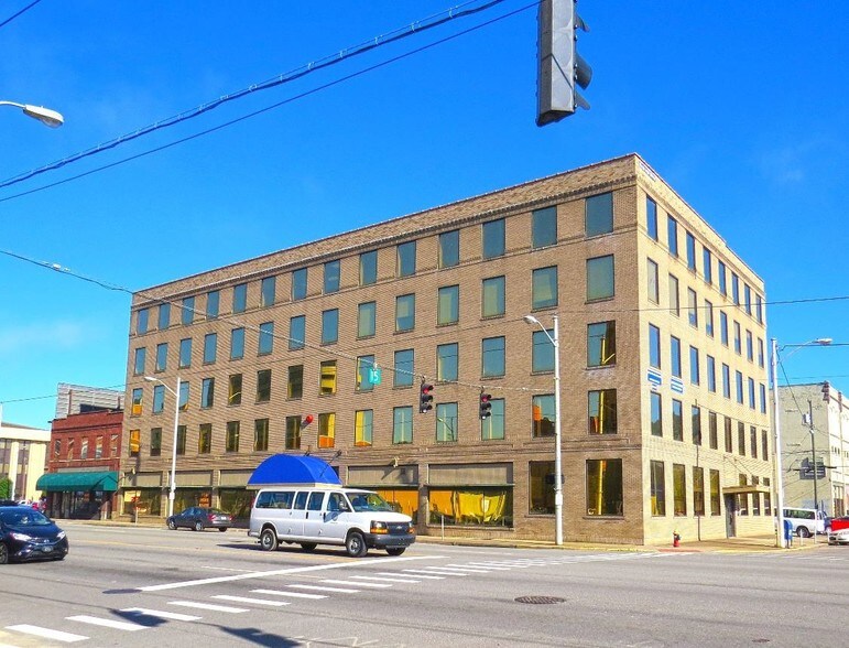 More Photos Of 1539 Greenup Ave, Ashland Office For Lease