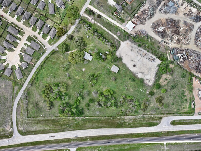 More Photos Of 1030 Dixie Rd, Brenham Land For Sale