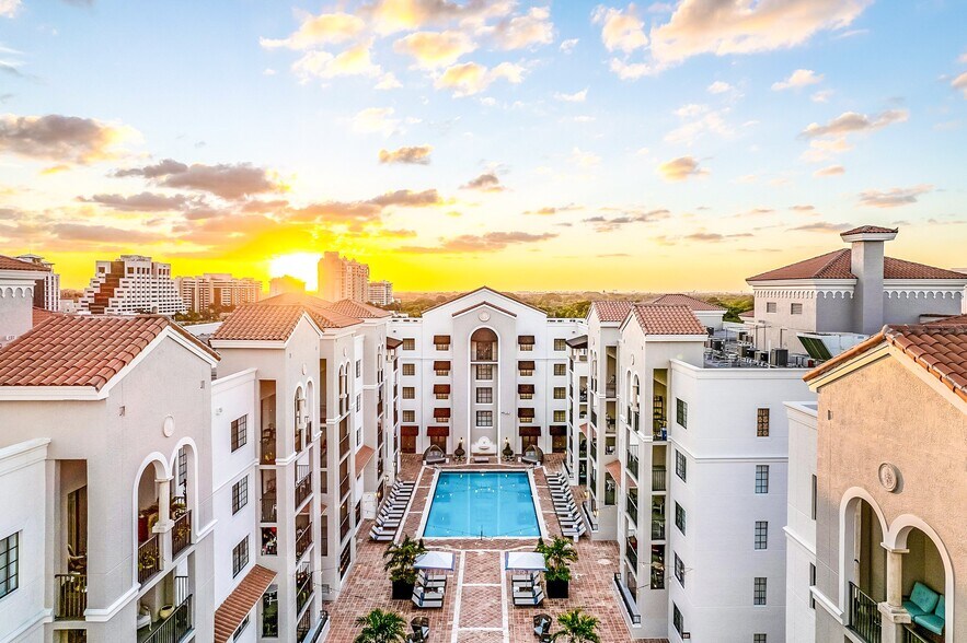 More Photos Of 353-383 Aragon Ave, Coral Gables Apartments For Lease