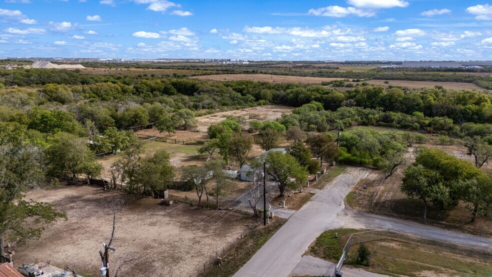 More Photos Of 5455 Uecker Rd, San Antonio Land For Sale