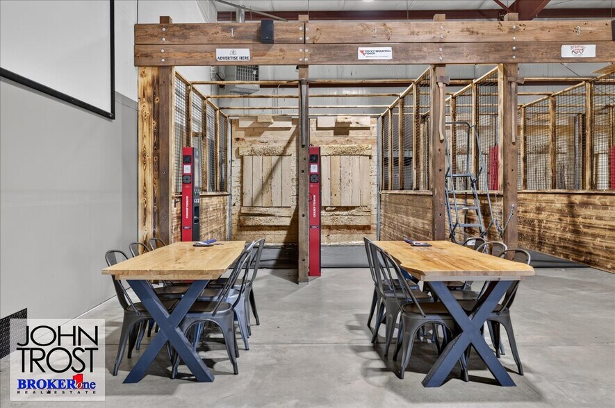 More Photos Of 801 N Center St, Casper Freestanding For Sale