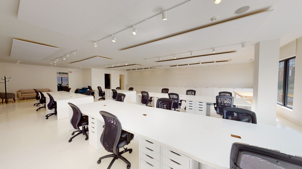 More Photos Of 755 N Wells St, Chicago Office For Lease