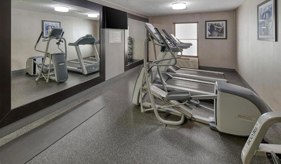 More Photos Of 1030 State Road 229, Batesville Hotel For Sale