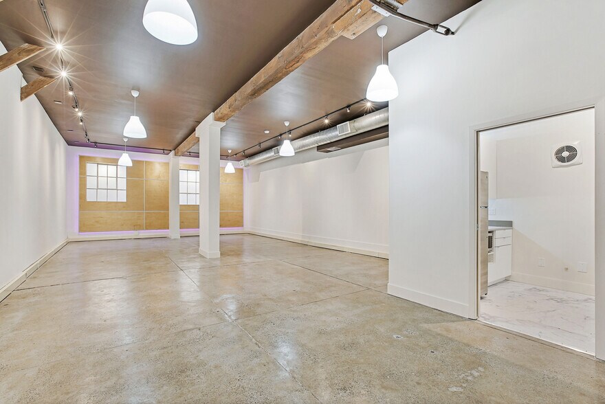 More Photos Of 736 Clementina St, San Francisco Flex For Lease
