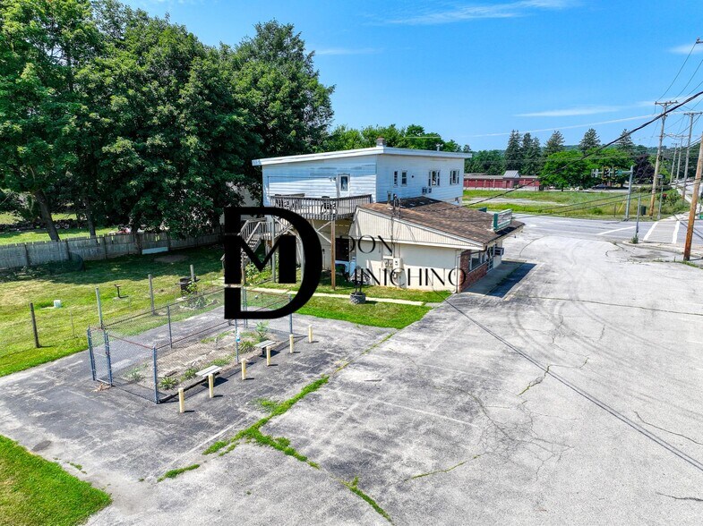 More Photos Of 905 Route 376, Hopewell Junction Storefront For Lease