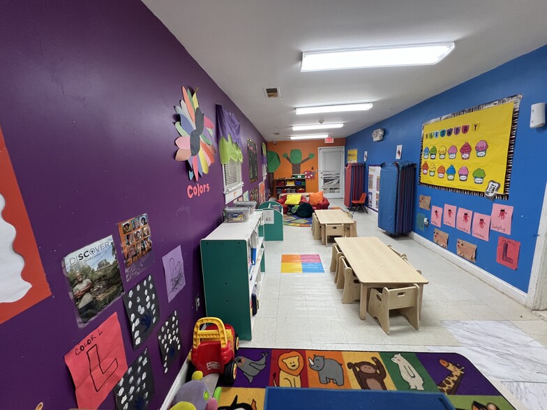 More Photos Of 3900 Bakers Ferry Rd SW, Atlanta Daycare Center For Sale