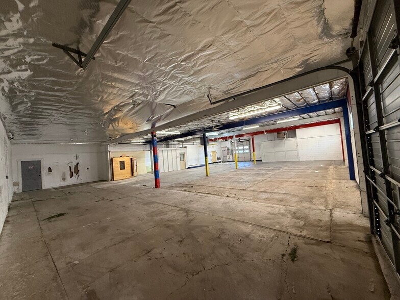 More Photos Of 310-316 4th St, Ewing Flex For Sale