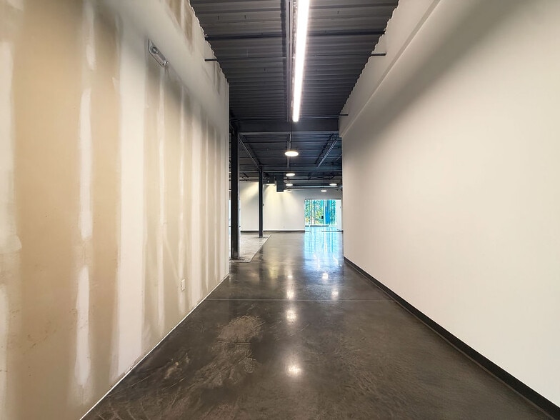 More Photos Of 8989 Weier Rd, Pevely Industrial For Sale