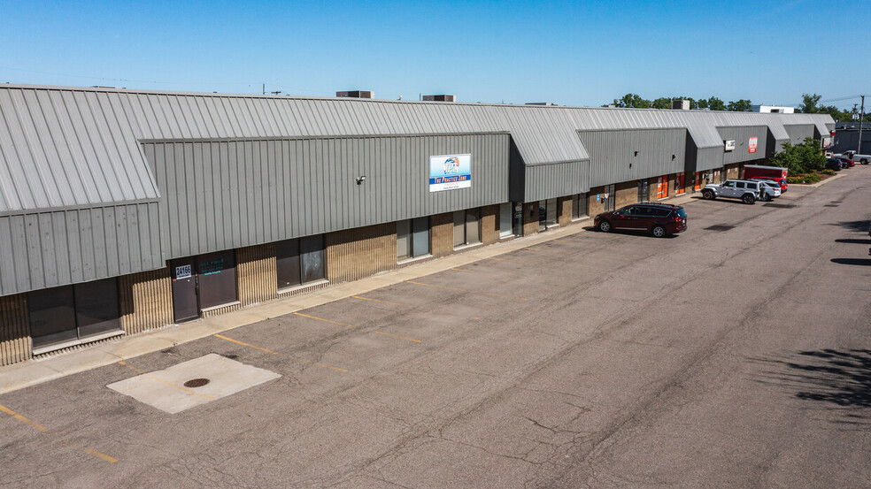 Primary Photo Of 24120-24168 Haggerty Rd, Farmington Hills Warehouse For Lease