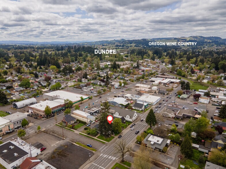 More Photos Of 115 N Washington St, Newberg Restaurant For Sale