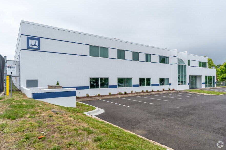 Primary Photo Of 9001 E Hampton Dr, Capitol Heights Warehouse For Lease