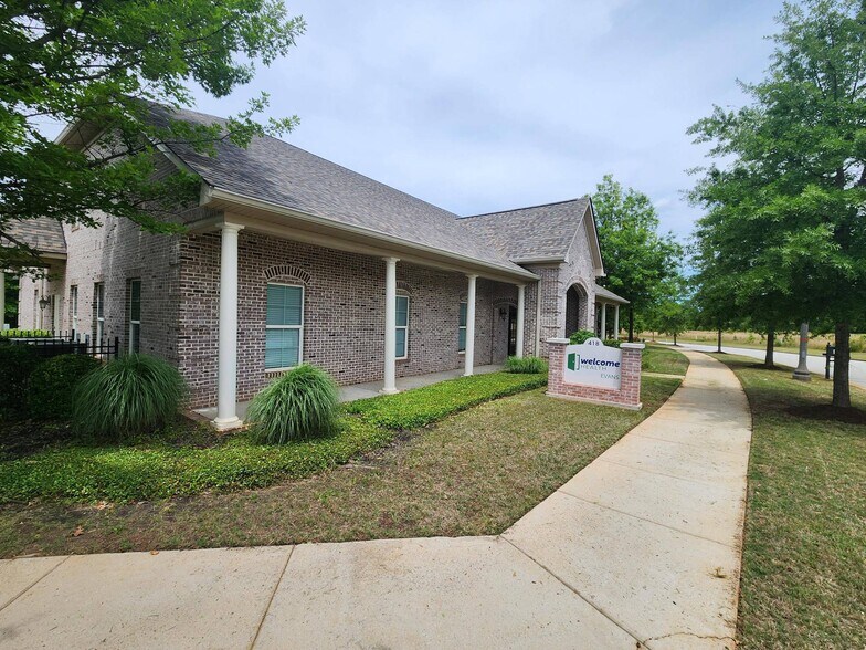 More Photos Of 418 Town Park Blvd, Evans Medical For Lease