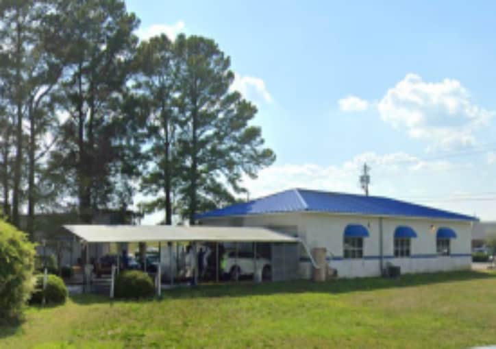 More Photos Of 1006 N Berkeley Blvd, Goldsboro Carwash For Sale