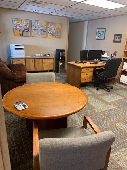 More Photos Of 619 E Main St, Frisco Office For Lease