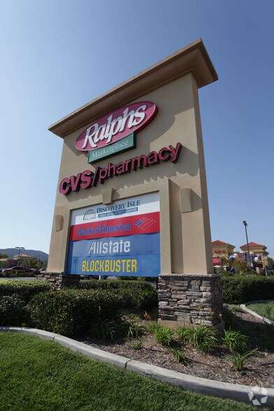 More Photos Of 23751 Washington Ave, Murrieta Unknown For Lease