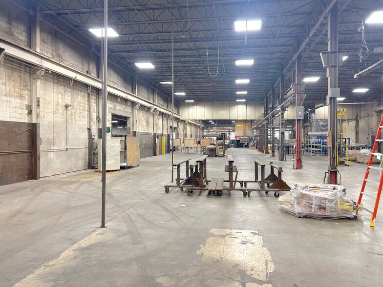 More Photos Of 1100 D I Dr, Elkhart Industrial For Sale