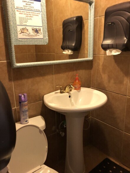 More Photos Of 1109-1115 Maple Ave, Vallejo Freestanding For Sale