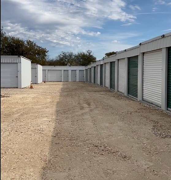 More Photos Of 1424 TX-22 Hwy, Whitney Self Storage For Sale