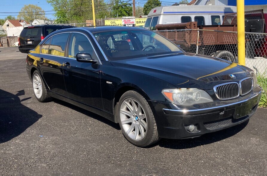 More Photos Of 905 Dundalk Ave, Baltimore Auto Dealership For Sale