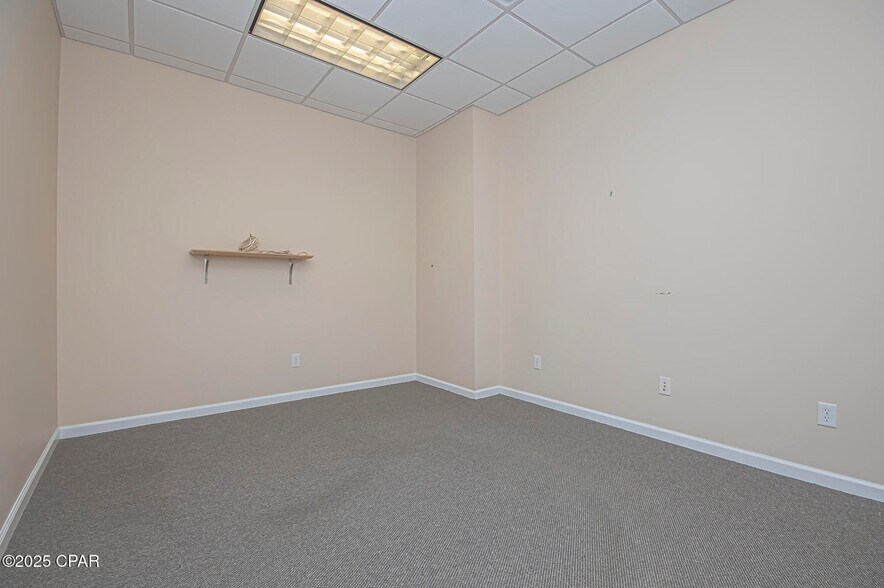 More Photos Of 7622 McElvey Rd, Panama City Beach Industrial For Sale