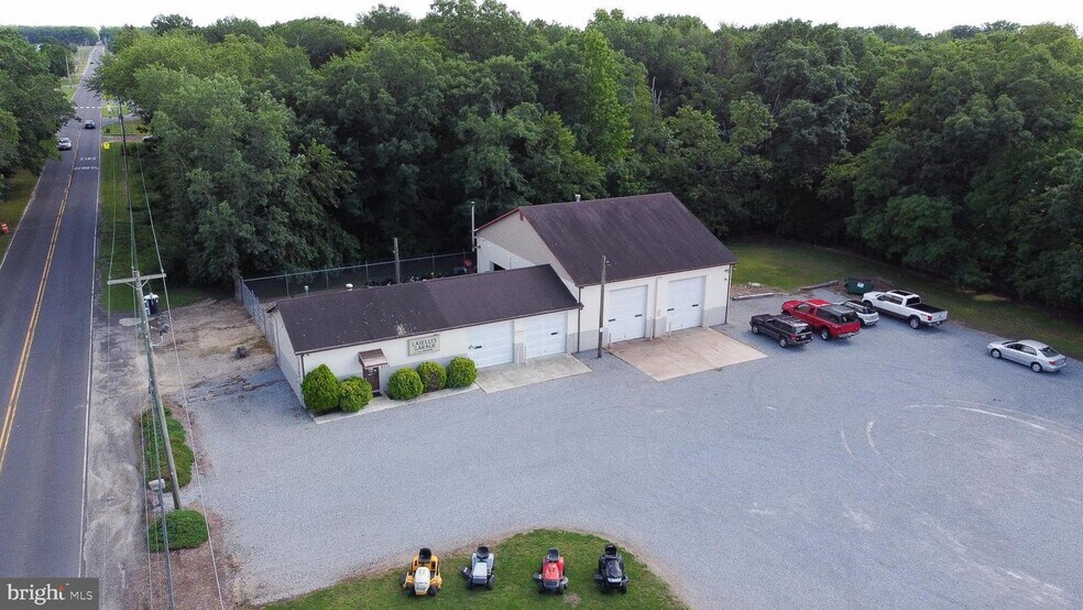 More Photos Of 5373 Chestnut Ave, Vineland Auto Repair For Sale