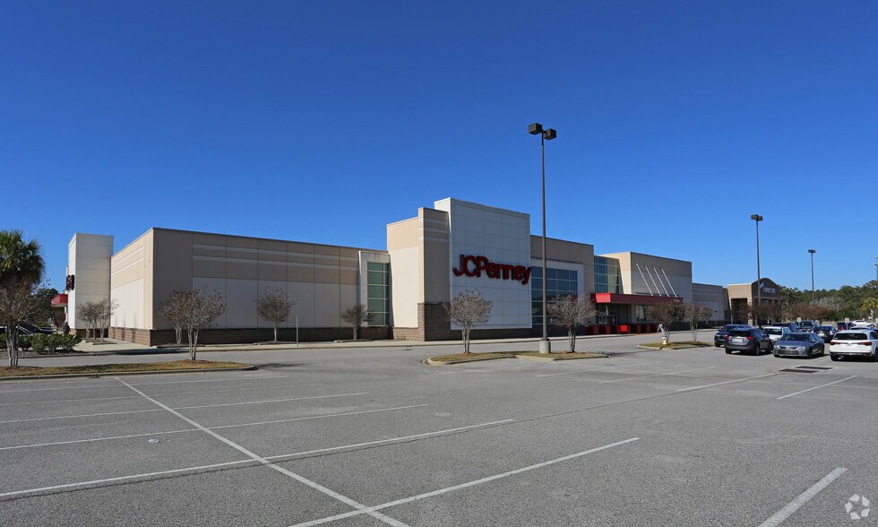 More Photos Of 20000 Bass Pro Dr, Spanish Fort Unknown For Lease