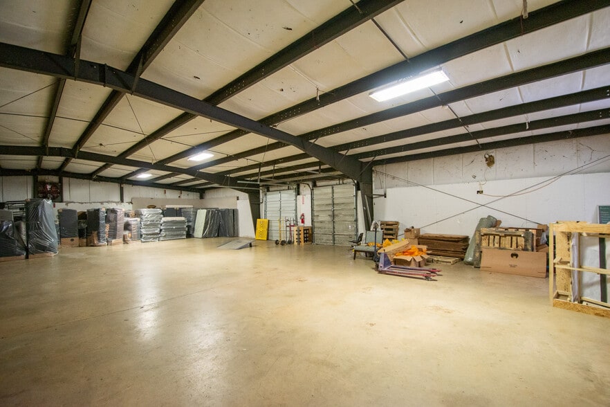 More Photos Of 248 W Franklinville St, Staley Manufacturing For Sale
