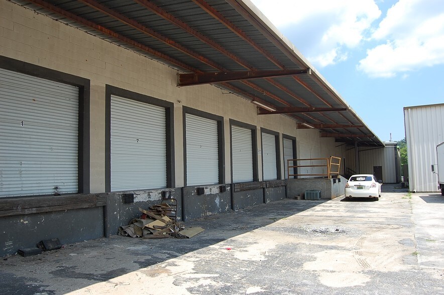 More Photos Of 173-245 Kilgore Rd, Carrollton Unknown For Lease