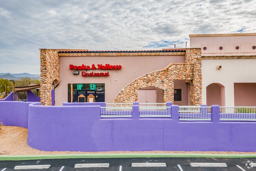 More Photos Of 711 E Carefree Hwy, Phoenix Unknown For Lease