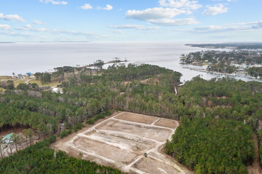 More Photos Of 604 Shorey Dr, Oriental Land For Sale