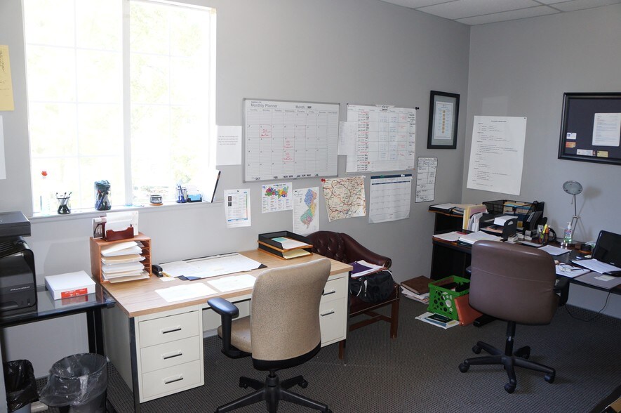 More Photos Of 188 Eagle Rock Ave, Roseland Office For Lease