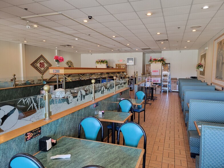 More Photos Of 90-200 US Highway 206 N, Stanhope Unknown For Lease