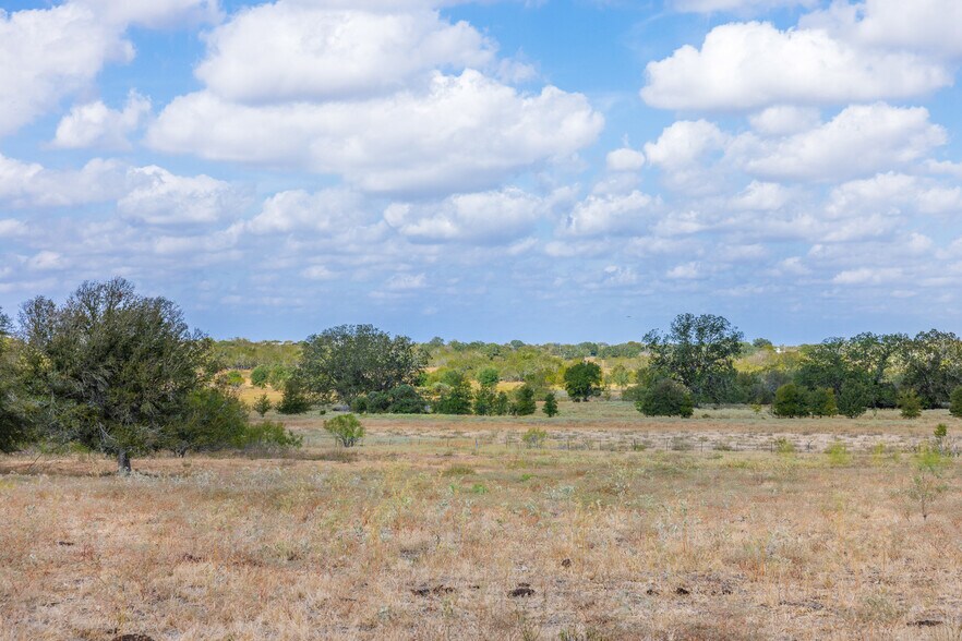 More Photos Of 11915 FM 86, Lockhart Land For Sale