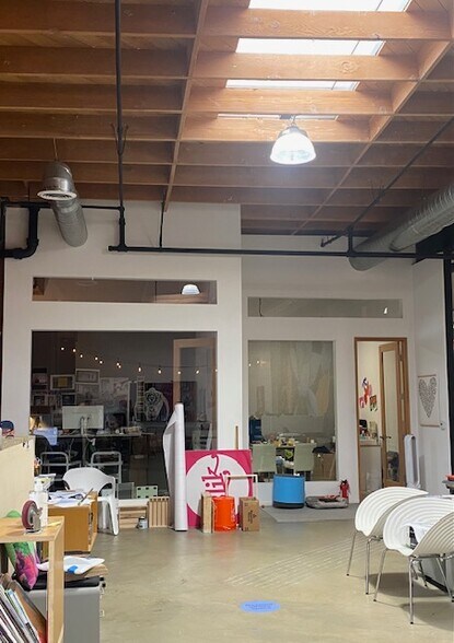 More Photos Of 4200 Sepulveda Blvd, Culver City Office For Lease