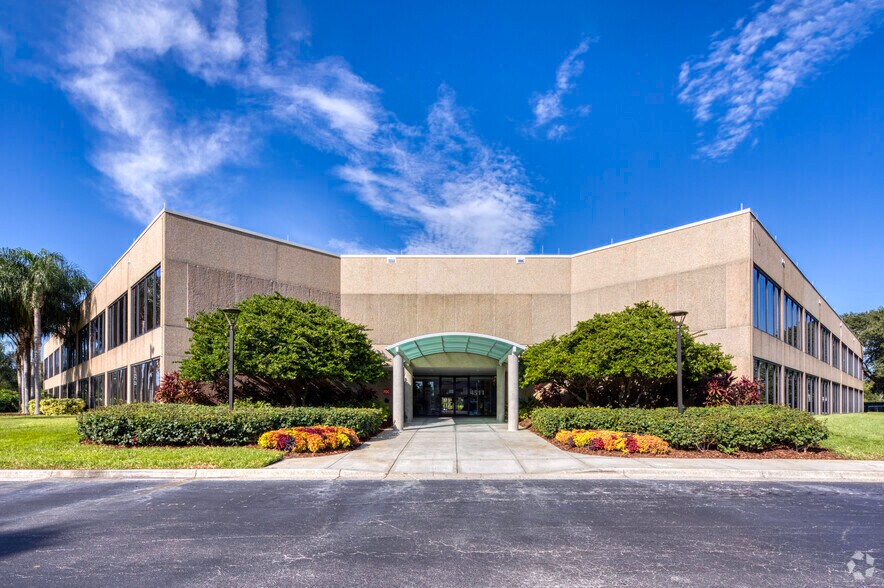 More Photos Of 4511 N Himes Ave, Tampa Office Residential For Lease