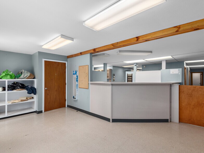 More Photos Of 1001 Greenville Hwy, Hendersonville Medical For Sale
