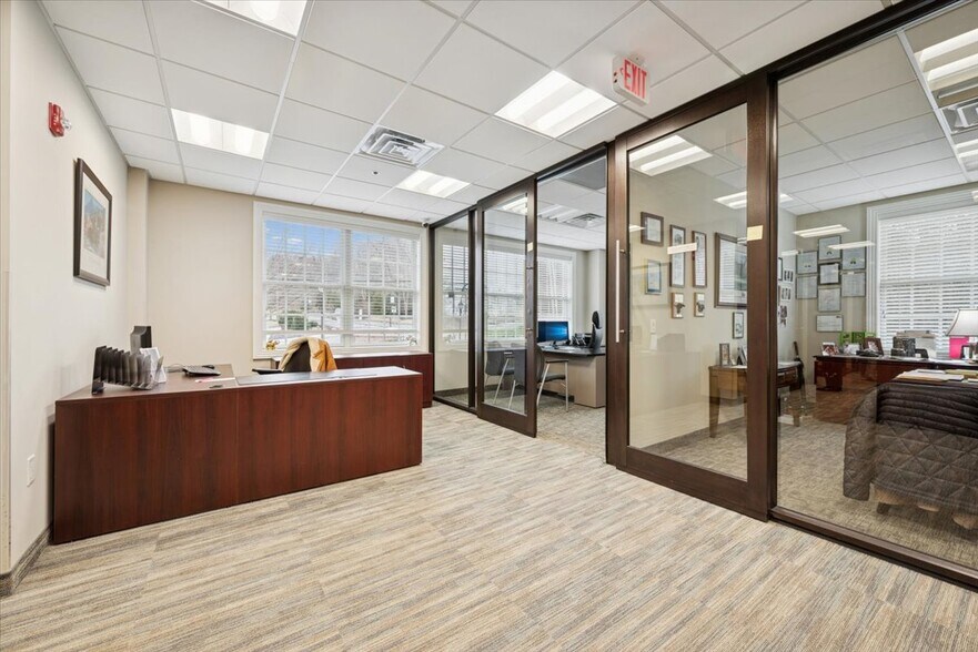 More Photos Of 58 Mount Bethel Rd, Warren Office For Lease