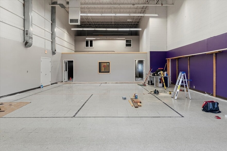 More Photos Of 1230 N Main St, Viroqua Freestanding For Sale