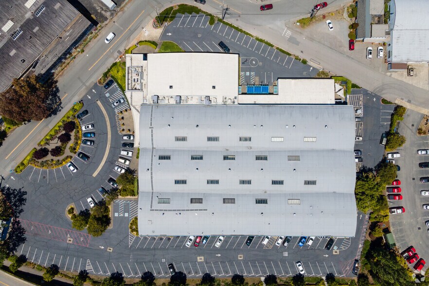 More Photos Of 10-20 Liberty Ship Way, Sausalito Light Manufacturing For Lease