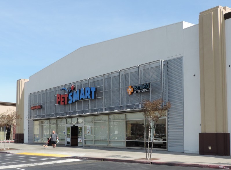 More Photos Of 6061 Florin Rd, Sacramento Health Club For Sale