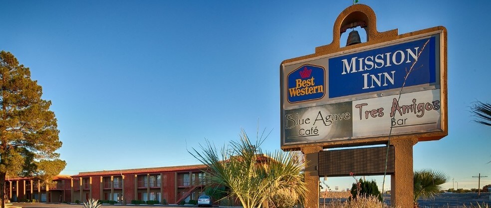More Photos Of 1765 S Main St, Las Cruces Hotel For Sale