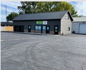 More Photos Of 8826 New Hampshire Ave, Affton Manufacturing For Sale