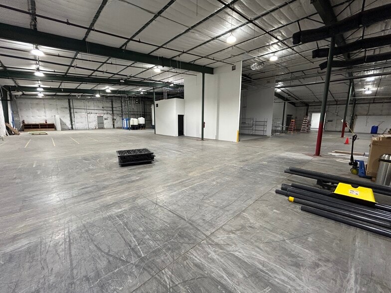 More Photos Of 2714 S Miami Blvd, Durham Warehouse For Sale