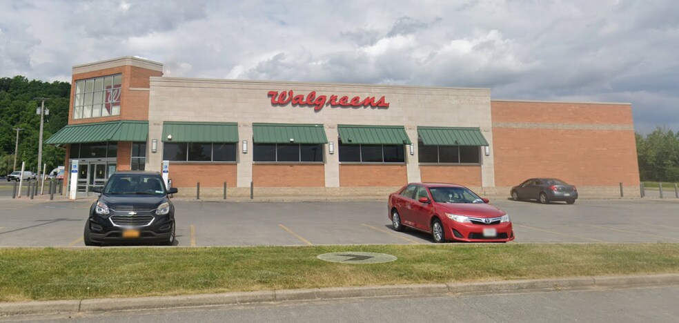 More Photos Of 709 W Union St, Newark Drugstore For Sale