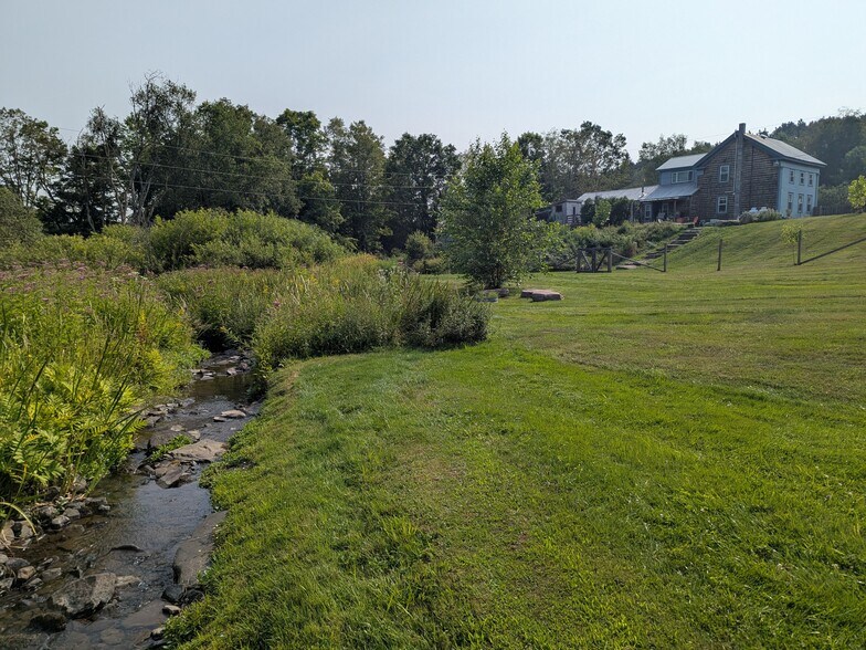 More Photos Of 396 Austin Rd, Jefferson Hospitality For Sale