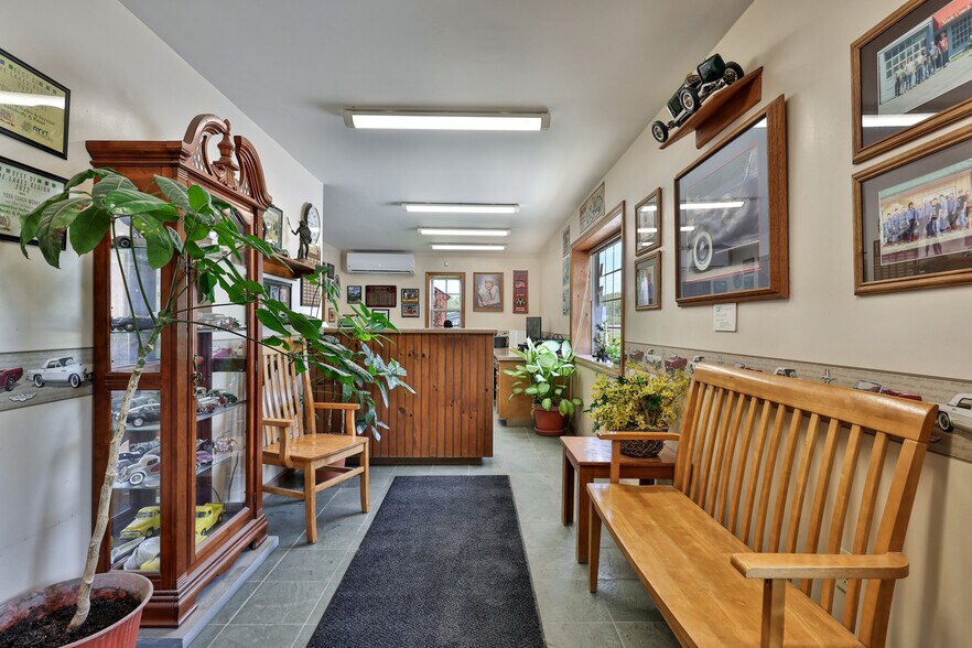 More Photos Of 1075 VT 30 N, Poultney Industrial For Sale