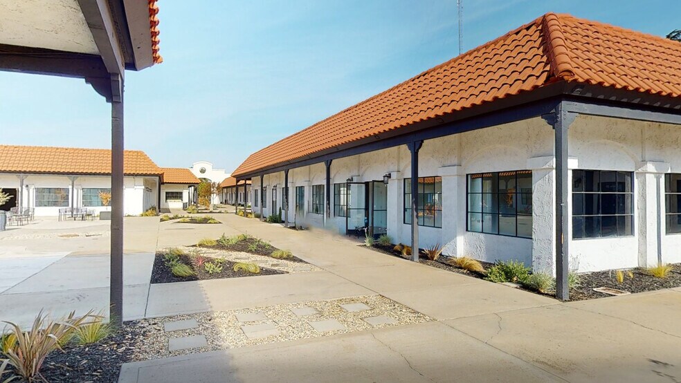 More Photos Of 3600 Sisk Rd, Modesto Coworking Space